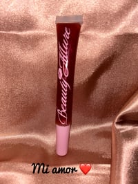 Image 2 of Alluring Glosses