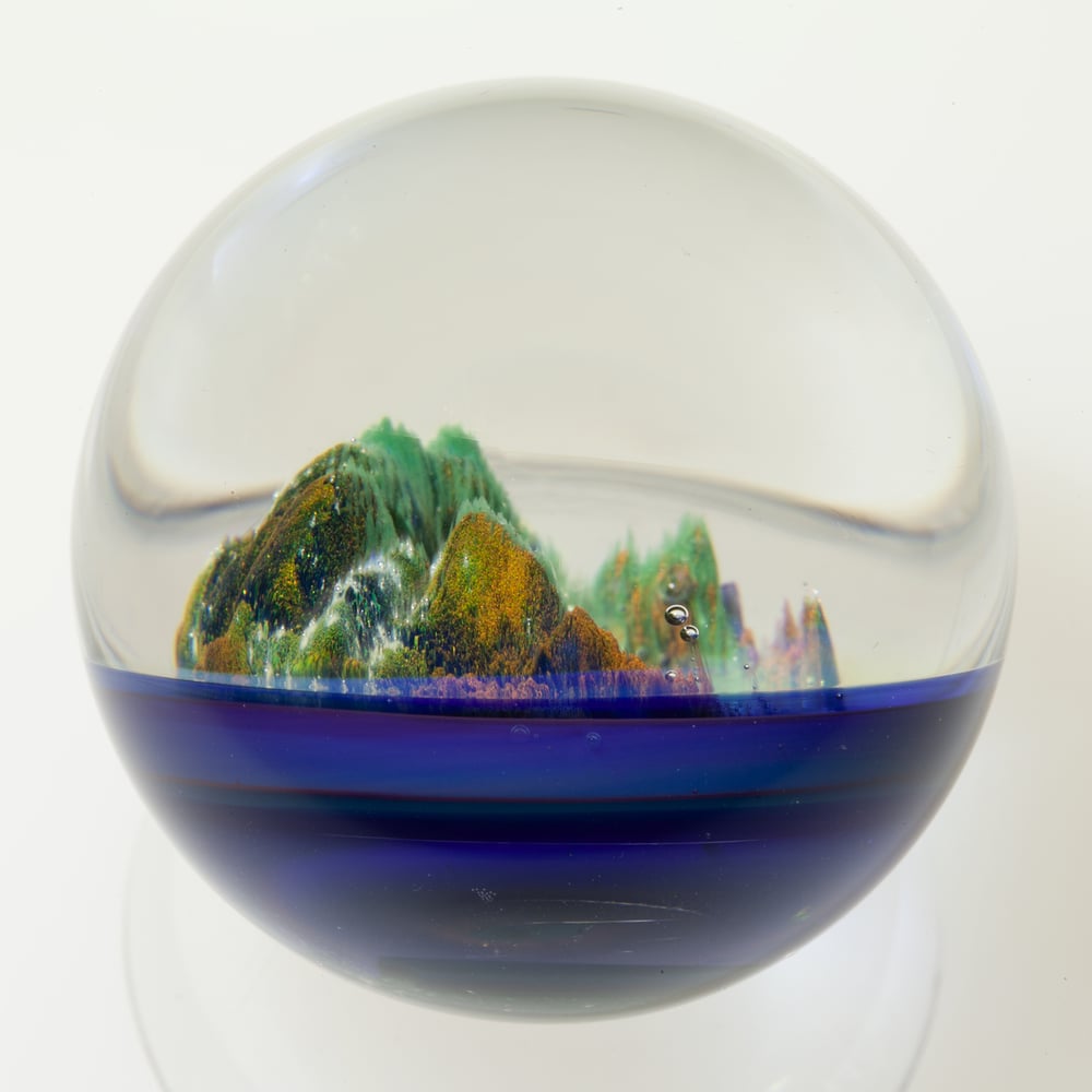 Image of Desert Island Marble 4 - 2024