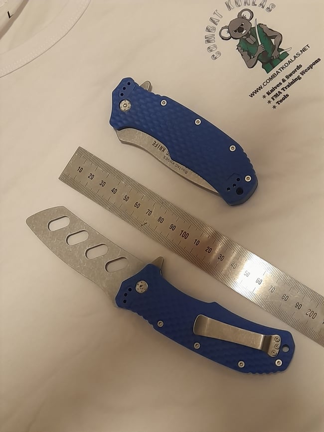 Folding Training Tactical Knife Steel Martial Arts Dull Plastic Handle Toy