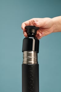 Image 2 of Botella Dopper Insulated Blazing Black