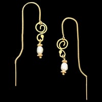 Image 1 of SWIRL PEARL - String Earrings Mini Pearl
