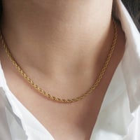 Image 1 of Collier Hera