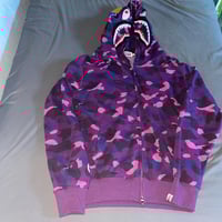 Bape zip up hoodie (thriftology verified authentic ✅) 