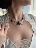 Superbe collier en filigrane d’argent massif et lapis-lazuli, début 1900, Angleterre.