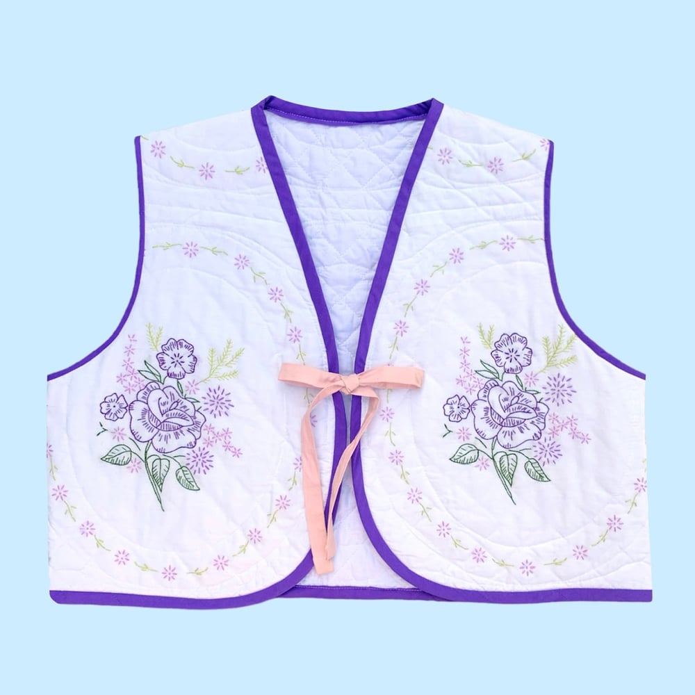 Image of Quilt Vest — Purple Bouquet