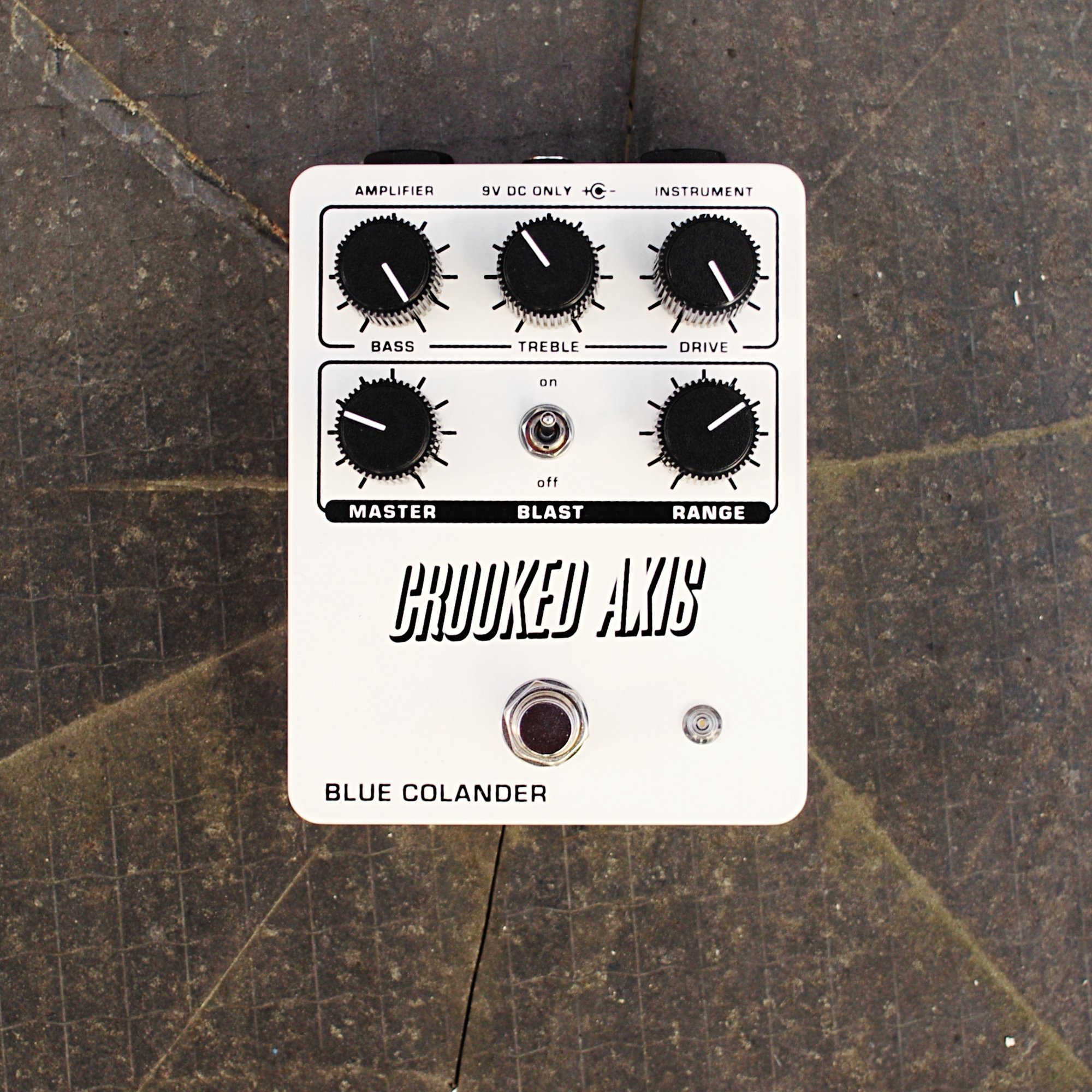 Crooked Axis - power boost / overdrive / fuzz | blue Crooked Axis - power boost / overdrive / fuzz | blue