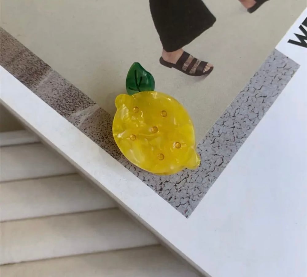 Image of Lemon hair clip 🍋