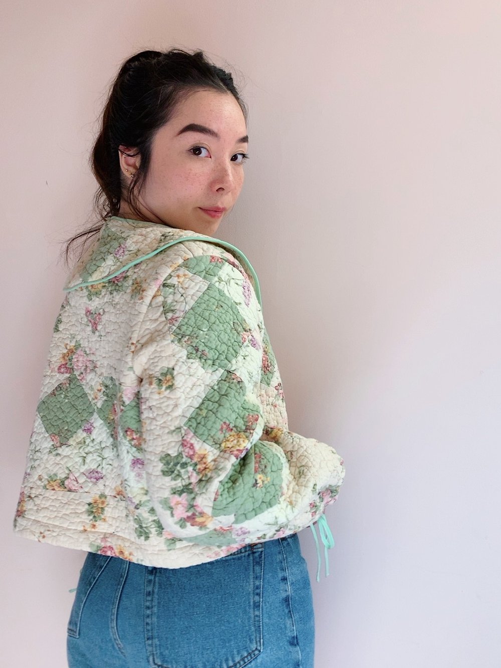 Image of Long Sleeve Quilt Top & Detachable Collar — Crème Florals
