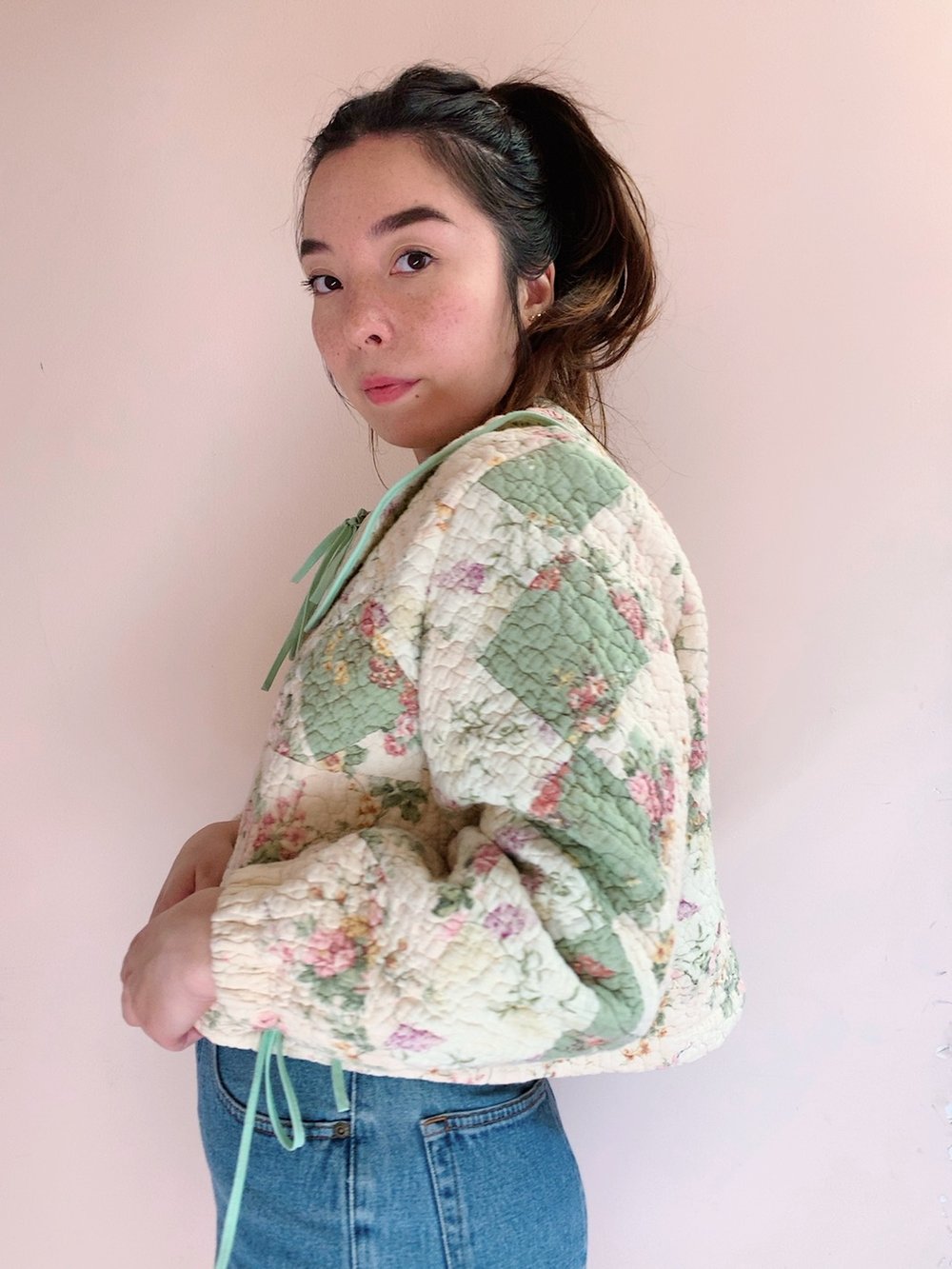 Image of Long Sleeve Quilt Top & Detachable Collar — Crème Florals