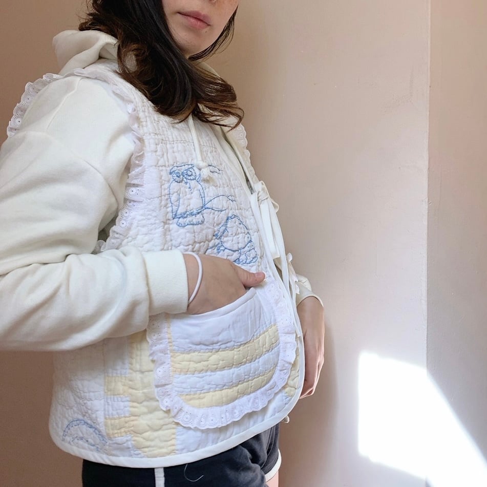 Image of Quilt Vest — White Embroidered Animals