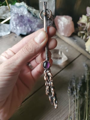 Image of Lavendar Broomstick Necklace with Amethyst