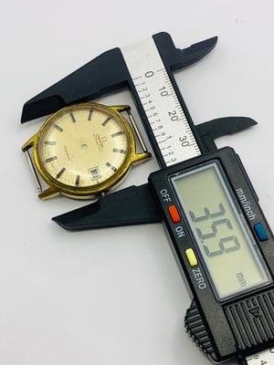 Image of vintage gold plated Omega geneve 1960's/70's gents watch Case,used,ref#(om-62)