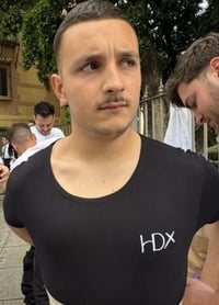 CAMISETA HDT CUELLO AMPLIADO