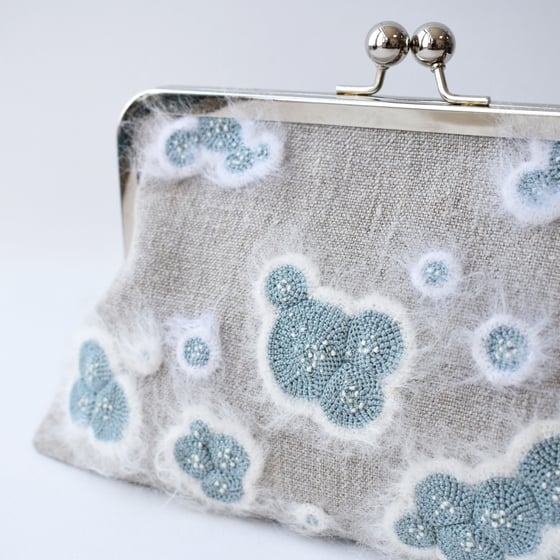 Image of Sample sale - linen purse with mould motifs