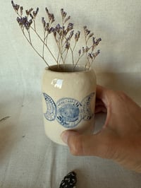 Image 4 of Petit vase en céramique 3 💐