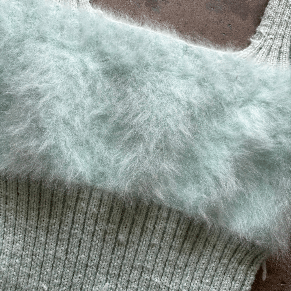Image of 30's KNIT FUR TOP