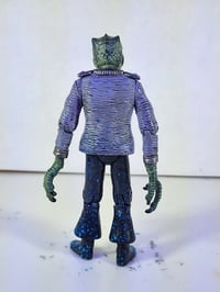 Image 5 of Leisure Lizard