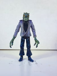Image 2 of Leisure Lizard