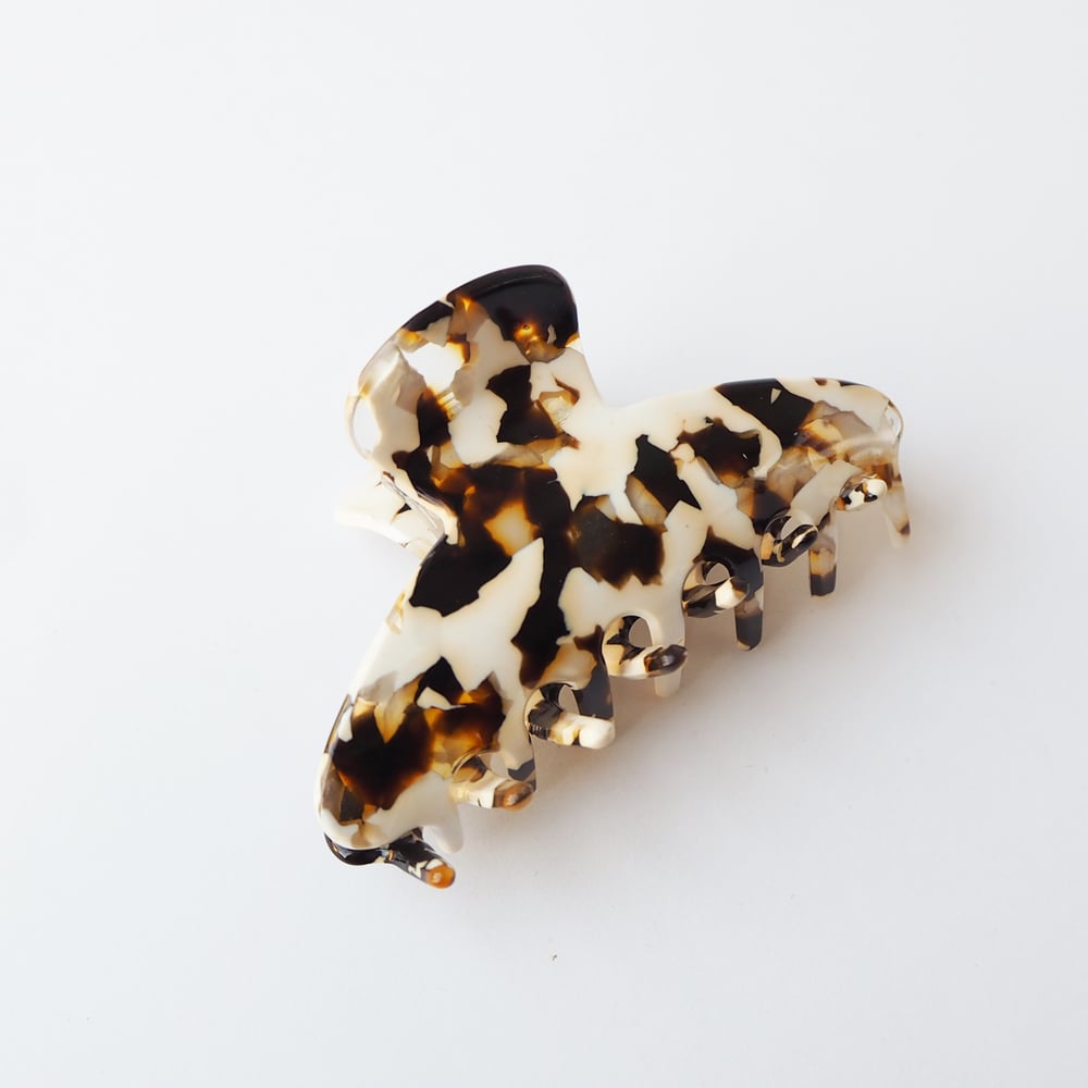 Image of *NEW* Umber Midi Hair Claw