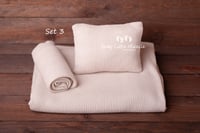 Image 4 of Emma collection set ivory