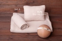 Image 3 of Emma collection set ivory