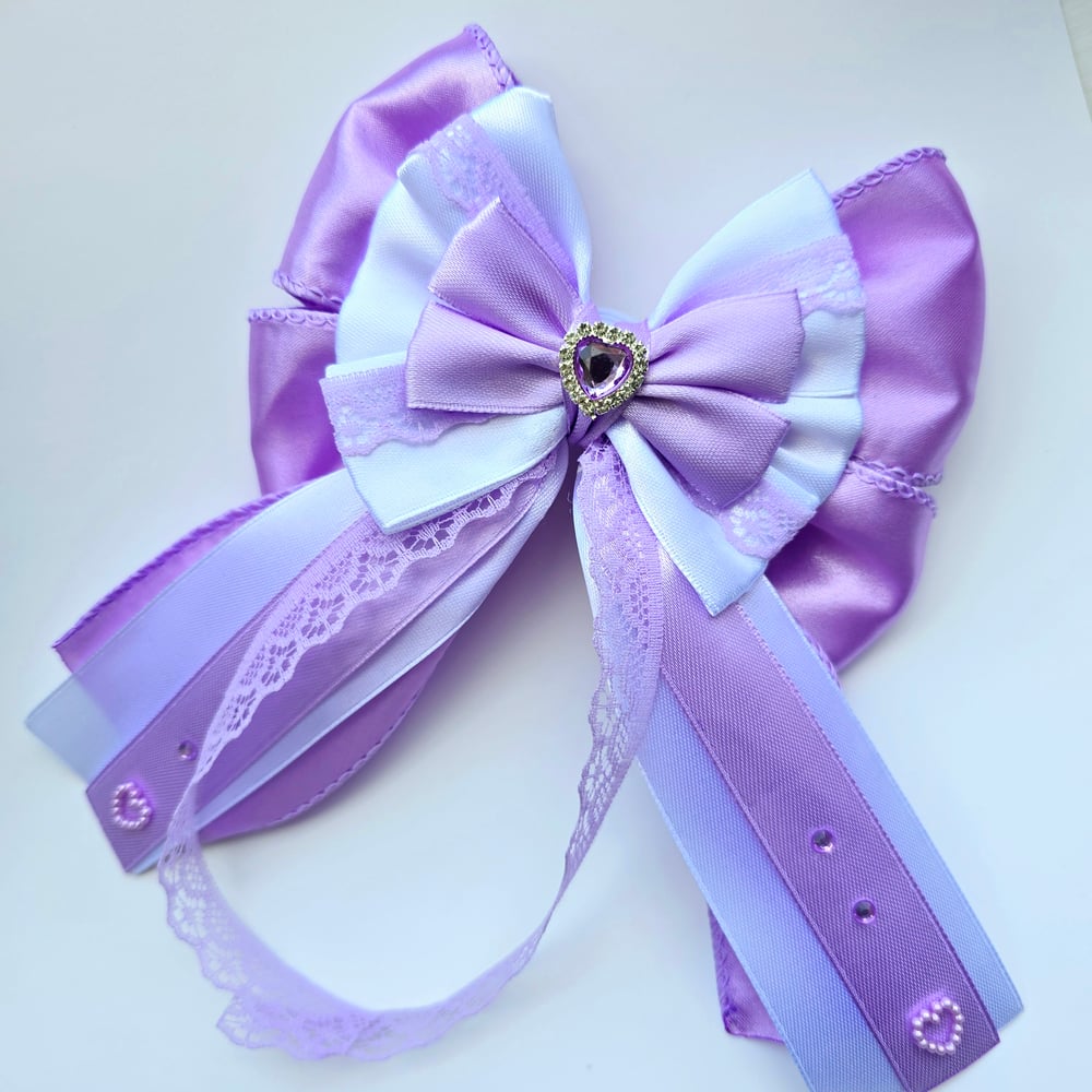 Image of Lavender Heart Lightstick Bow