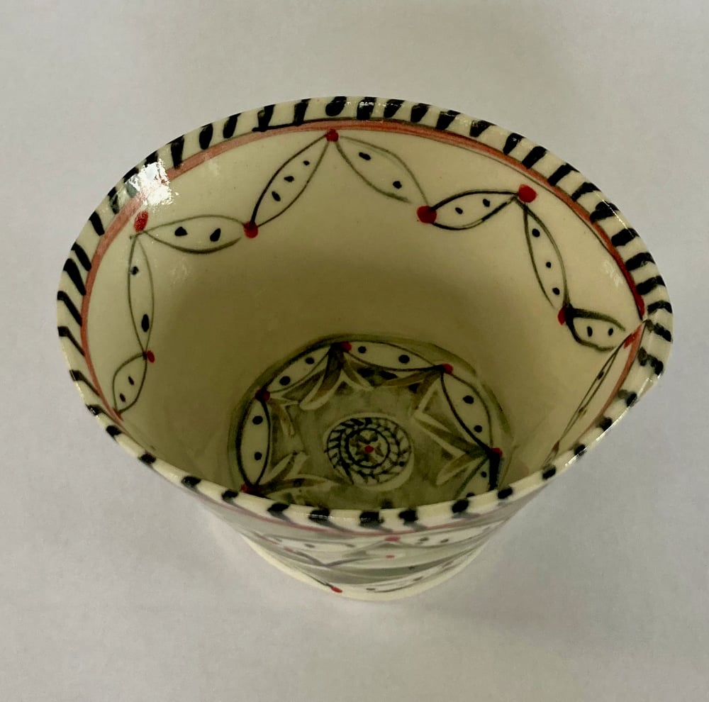 Image of Three small bowls Pink or blue or green  pattern