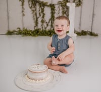 Black Friday Sale ~ Smash Cake Session