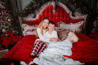 Image 10 of 'Twas the night before Christmas - Family Session