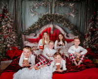 Image 2 of 'Twas the night before Christmas - Family Session