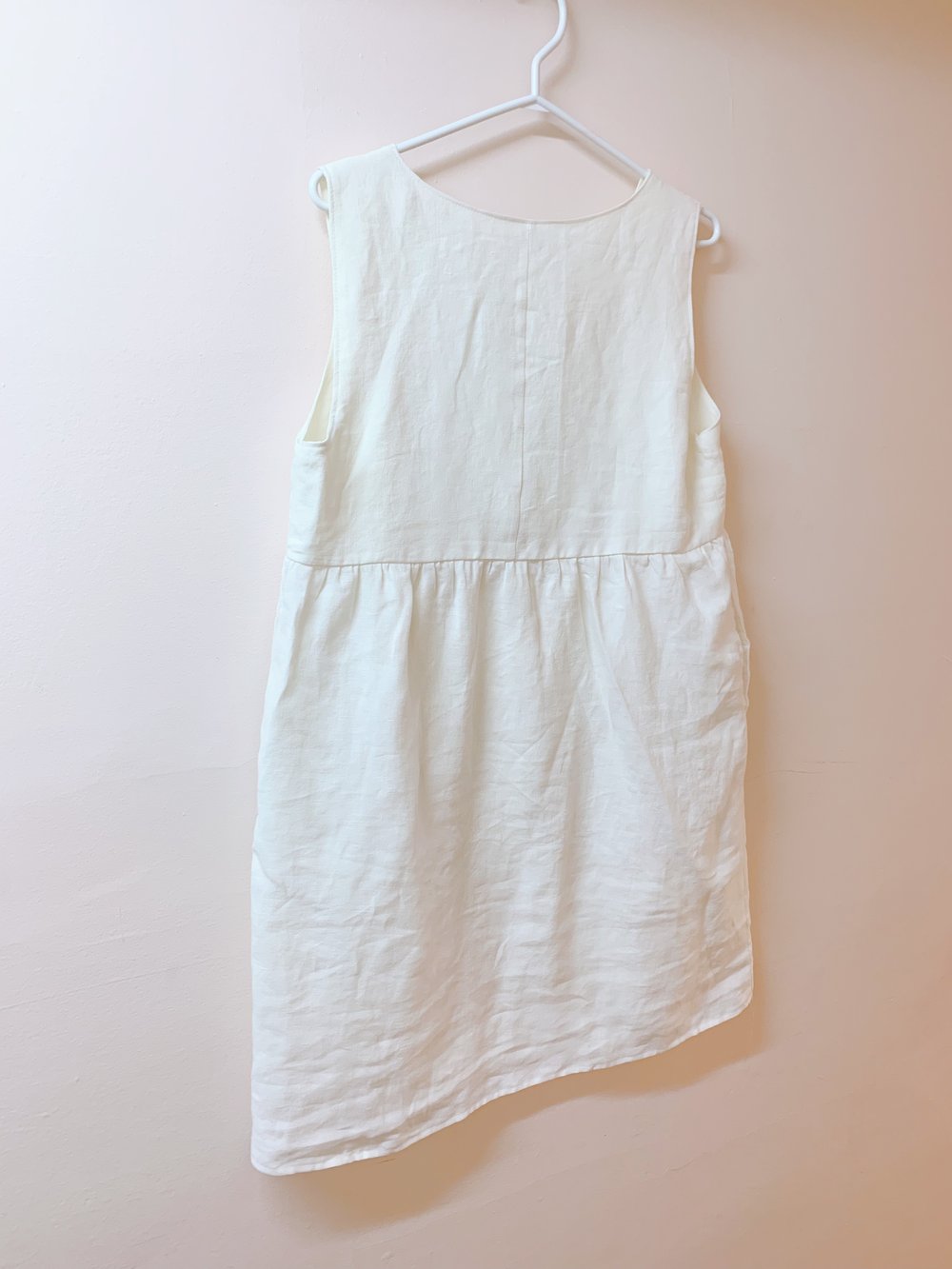 Image of Sleeveless Dress — White Linen Dresden Plate