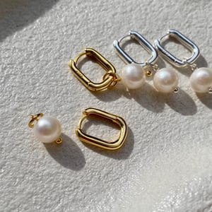 Image of LANE EARRINGS