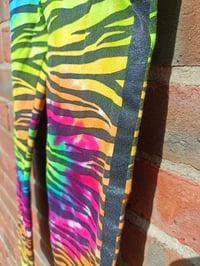 Image 2 of Rainbow zebra leggings age 6-7