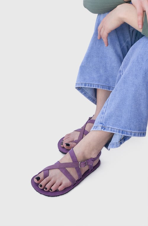 Image of Aventuras - Adjustable Sandals in Glicine