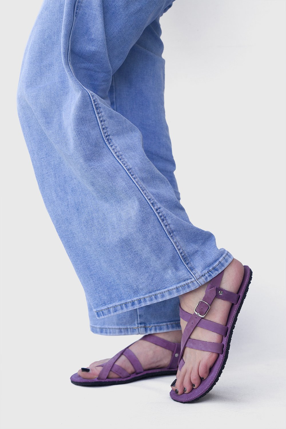 Image of Aventuras - Adjustable Sandals in Glicine