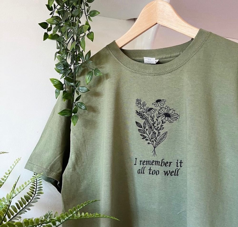 Image of Remember it all too well T-shirt: Green