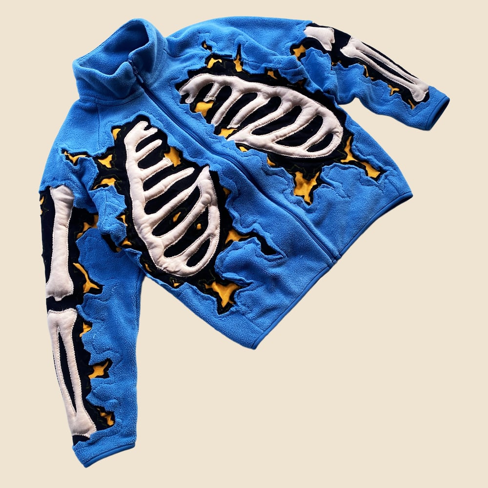 (PRE-ORDER) REWORKED 3D PUFF SKELETON BLUE POLAR FLEECE JACKET SIZE M 