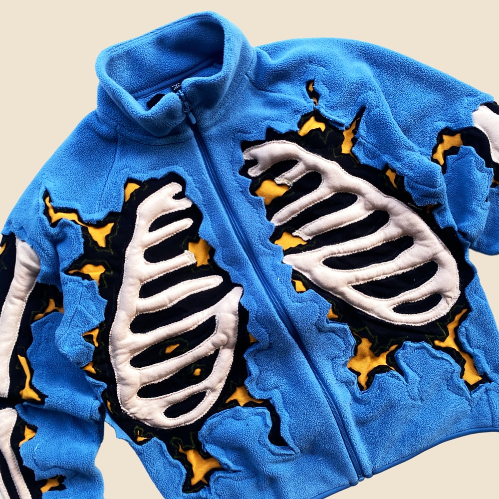 (PRE-ORDER) REWORKED 3D PUFF SKELETON BLUE POLAR FLEECE JACKET SIZE M 