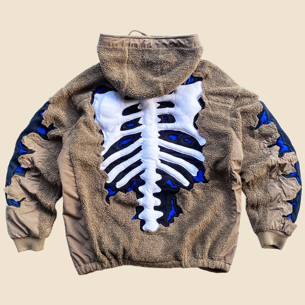 REWORKED NIKE CRACKED 3D PUFF SKELETON SHERPA JACKET L