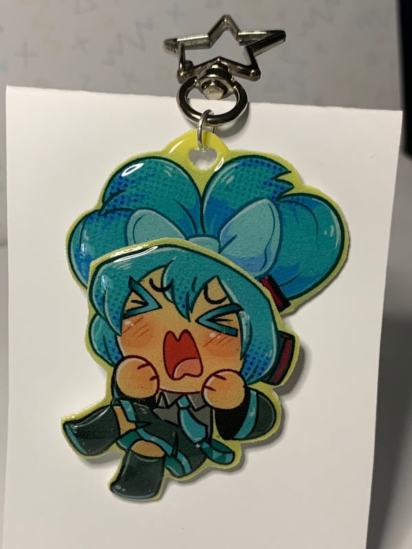 Image of Hatsune Miku shrinky dink  Yell dangle keychain