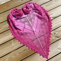 Image 1 of Shawl "Sunset Diamonds" in Pink Ombré
