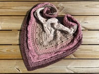 Image 2 of Shawl "Golden Rose" in White, Beige, Pink and Brown Ombré
