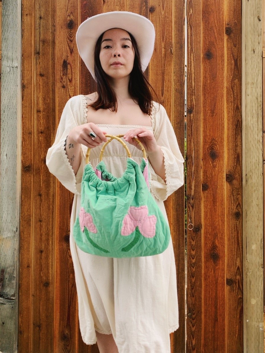 Image of Quilt Bag — Green & Pink Clovers 