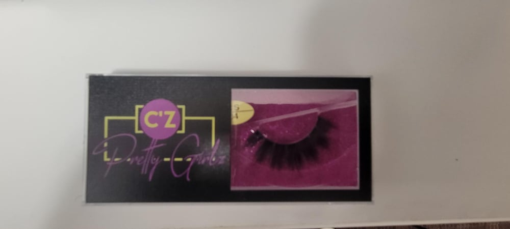 Image of EYELASHES-RDR