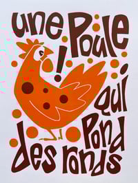 Image 1 of Une poule qui pond des ronds