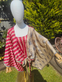 Image 2 of Kimono Stevie and matching cami set 
