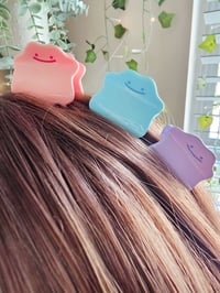 Image 3 of PRE-ORDER Blob Friend Mini Clip Set (3 colors)