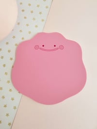 Image 9 of PRE-ORDER Blob Friend Silicone Coaster