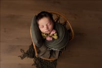 Image 7 of Newborn photo set khaki/olive