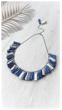 Image 9 of AFRODITE COLLIER - Silver Blue